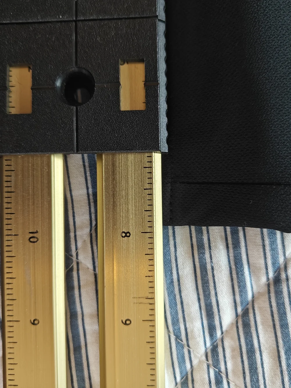 Banana Republic Mens Black Performance Tech Chinos 40x30 (Fits 40x27)